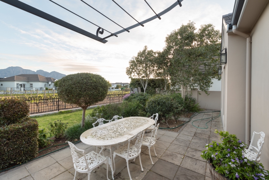 4 Bedroom Property for Sale in Val De Vie Estate Western Cape